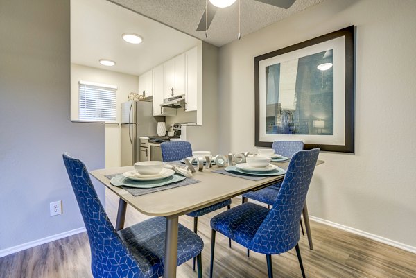 Avana San Jose: Contemporary luxury apartments with vibrant landscaping in San Jose, ideal for modern living