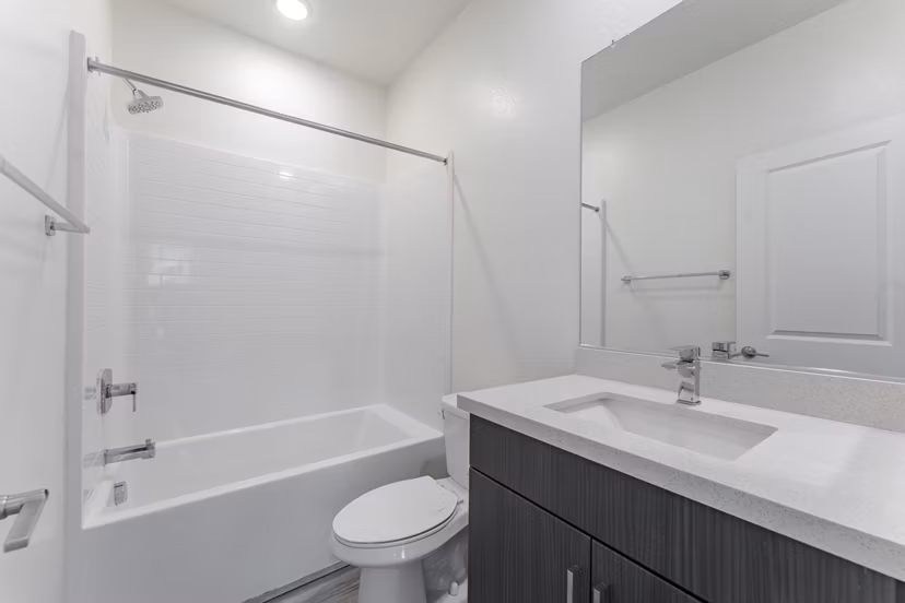 bathroom at Anden Apartments