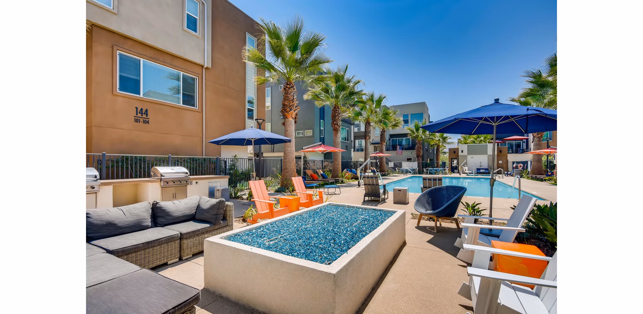 grill area at Anden Apartments