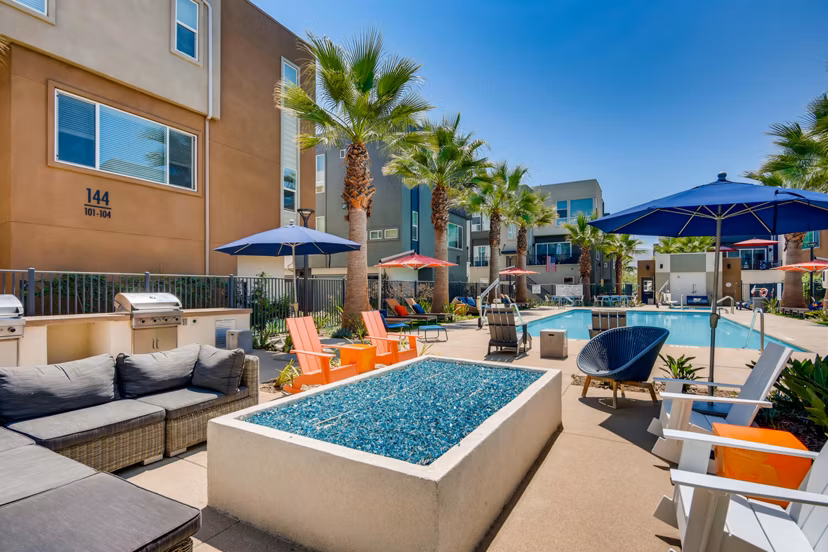 grill area at Anden Apartments