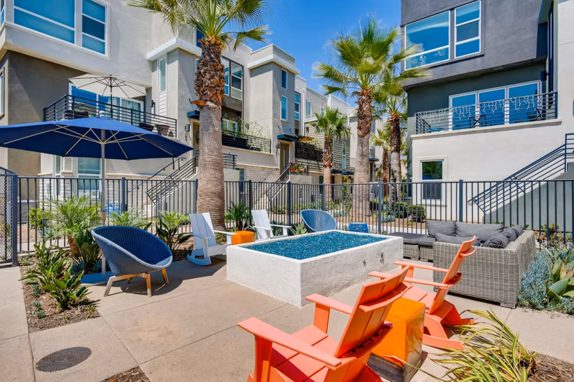grill area at Anden Apartments