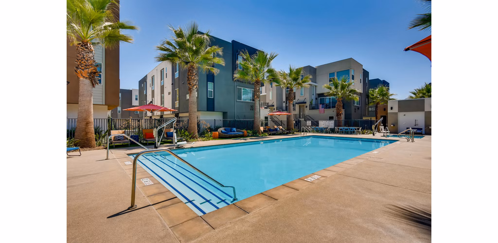 pool at Anden Apartments