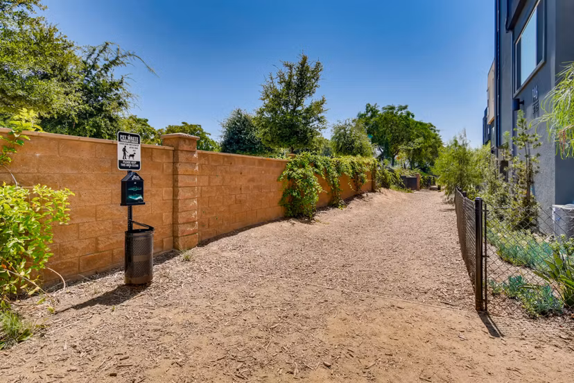 dog park at Anden Apartments