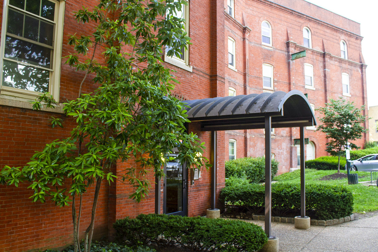 Quaker Court At University City Philadelphia Pa 3 of 12