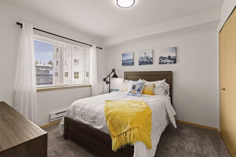 bedroom at Destinations Lynnwood an Overture Community Apartments