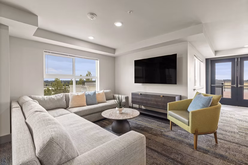 clubhouse at Destinations Lynnwood an Overture Community Apartments