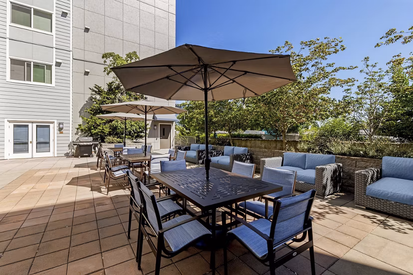 grill area at Destinations Lynnwood an Overture Community Apartments