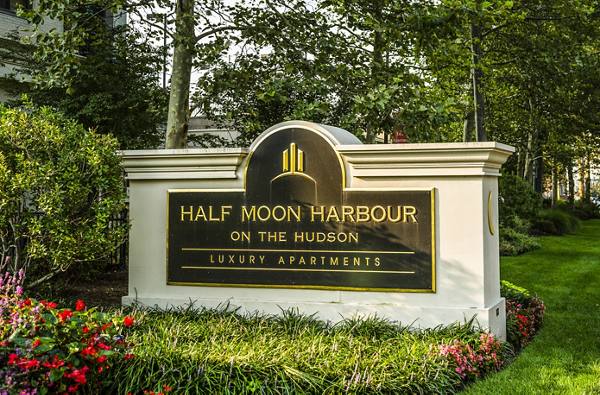signage at Half Moon Harbour Apartments