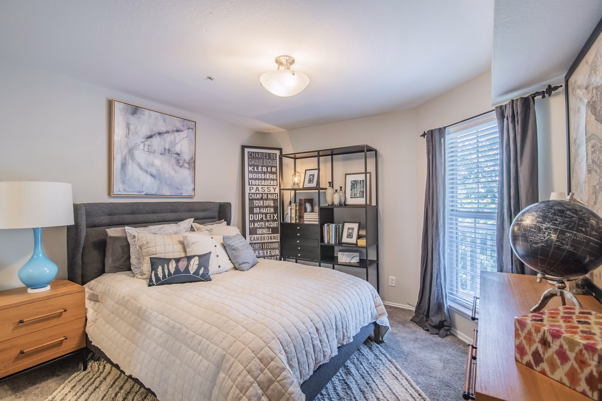 bedroom at Mountain View Crossing Apartments 