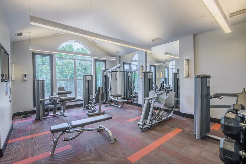 fitness center at Mountain View Crossing Apartments 
