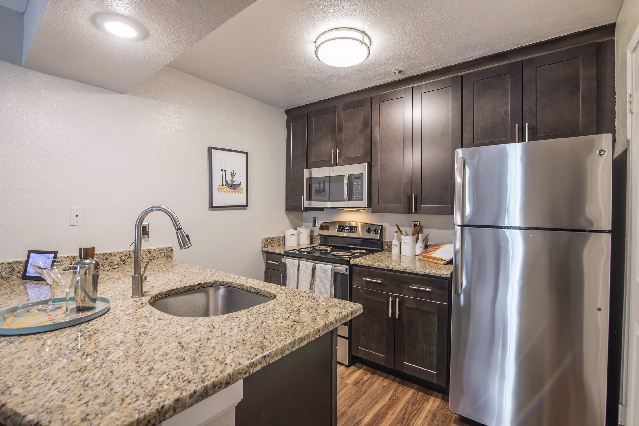 kitchen at Mountain View Crossing Apartments 