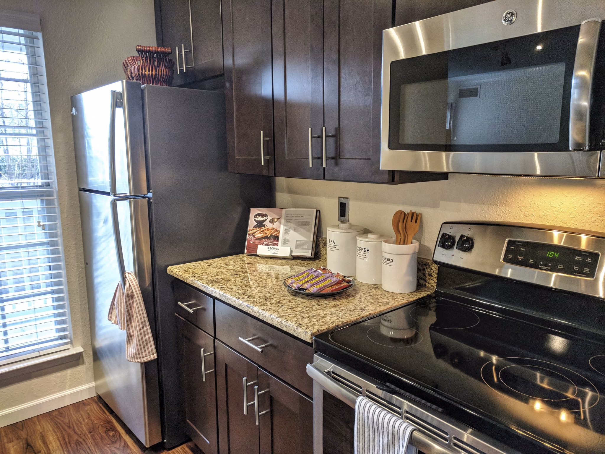 kitchen at Mountain View Crossing