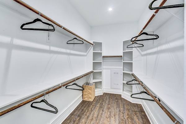 bedroom closet at Elan Inwood Apartments