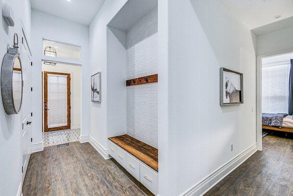 entry way/hallway at Elan Inwood Apartments