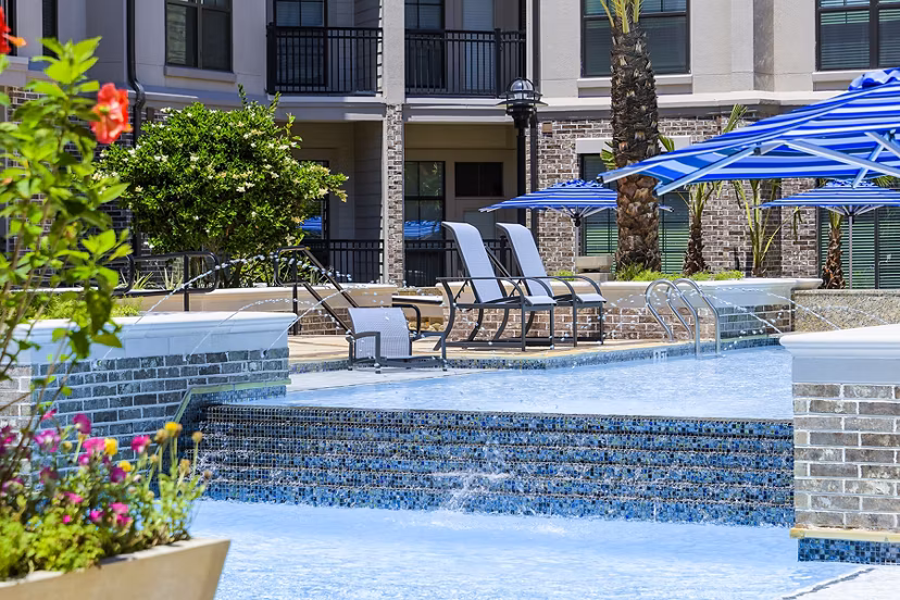 pool at Arlo Westchase Apartments                       
