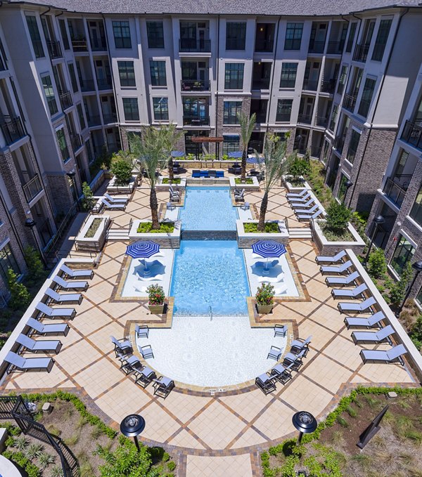 pool at Arlo Westchase Apartments                                        