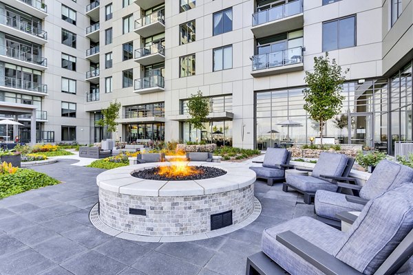 fire pit at Parq on Speer Apartments