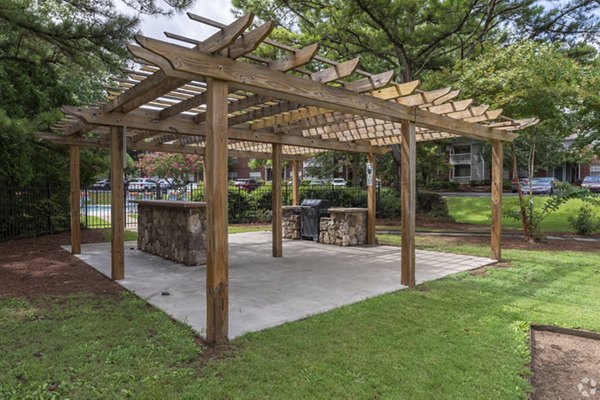 patio at Anzio Apartments 