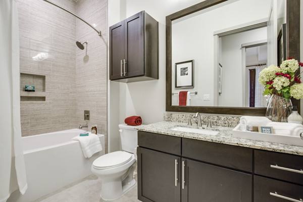 bathroom at 1414 Texas Downtown Apartments