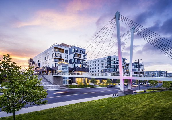 500 Ocean Ave Apartments: Luxury high-rise with ocean views in Long Beach