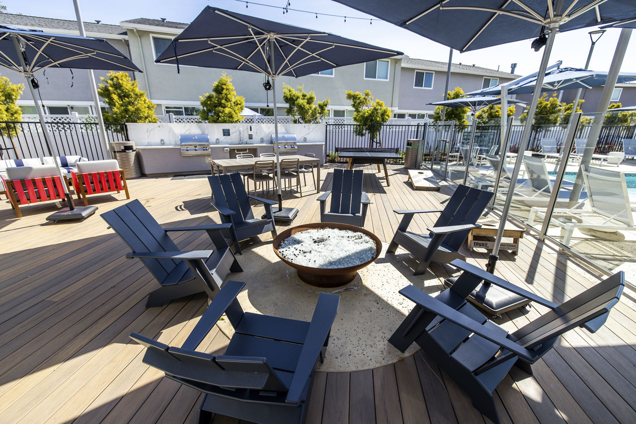 Grill area at Admirals Cove (6 of 8)
