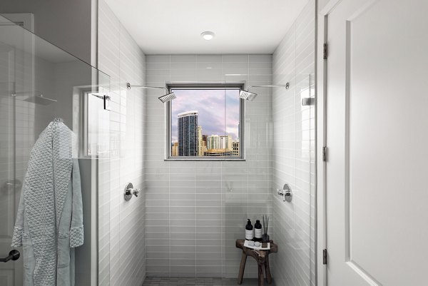 bathroom at Laureat Apartments 