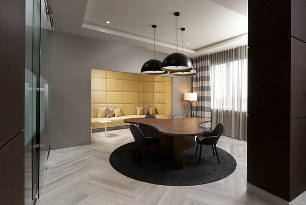clubhouse at Laureat Apartments 