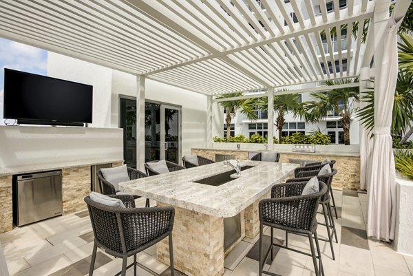 recreational area at Laureat Apartments 