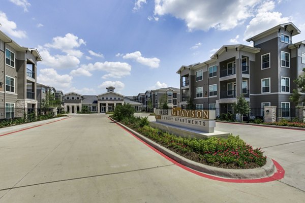 exterior at The Grayson Apartments