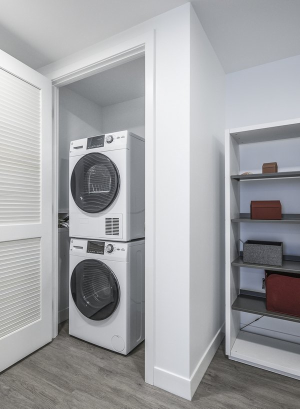 laundry room at Market Central Apartments