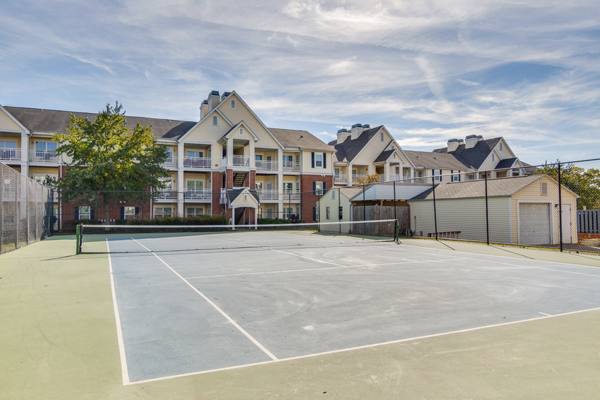 sport court at Assembly Herndon Apartments