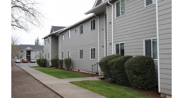 Village East Apartments: Elegant of luxury apartments in a vibrant community
