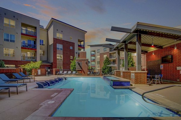 pool at Mason at Alameda Station Apartments