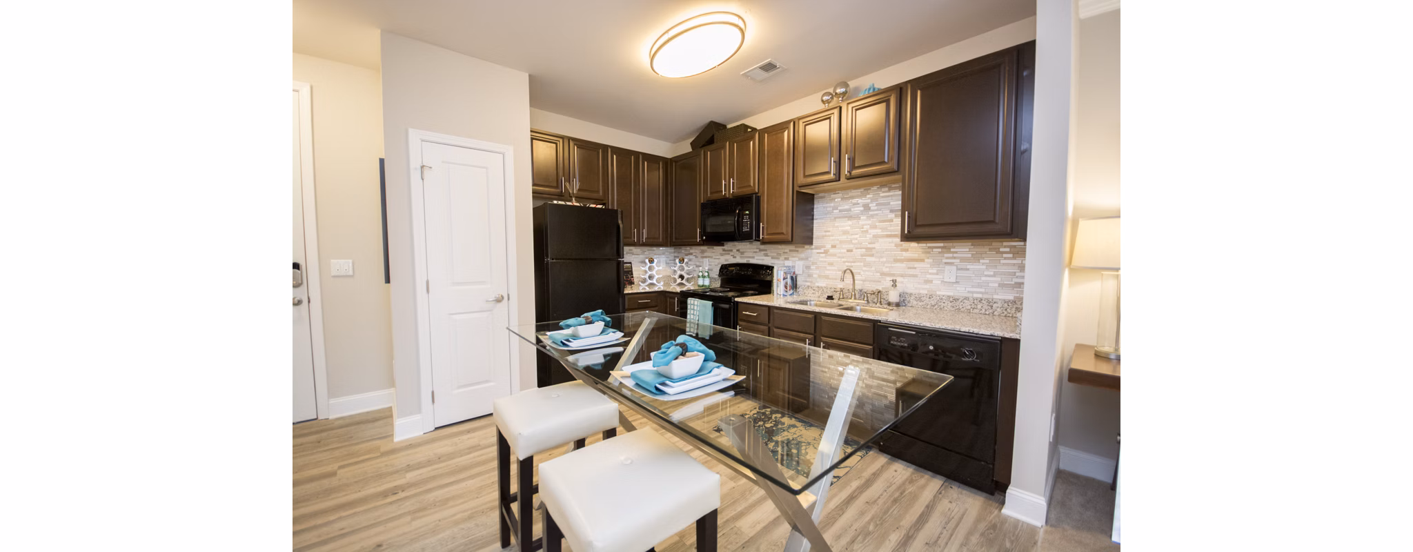 Clubhouse featuring modern decor and entertainment facilities at Tryon Place Apartments
