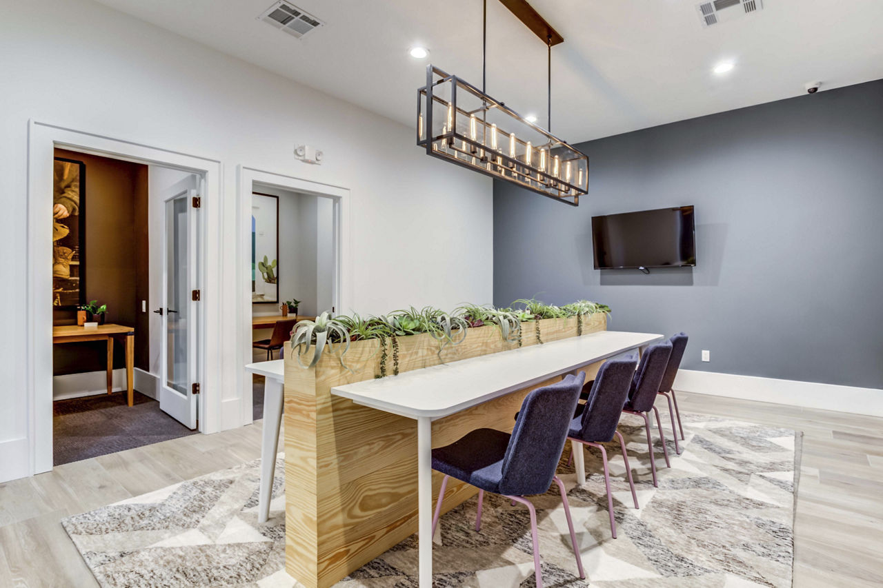 Avana Eldridge Houston Tx 5 of 12