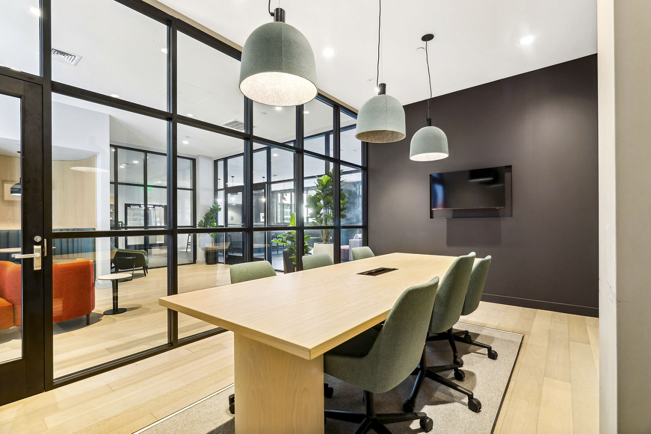 Work space at Edgewater (3 of 3)