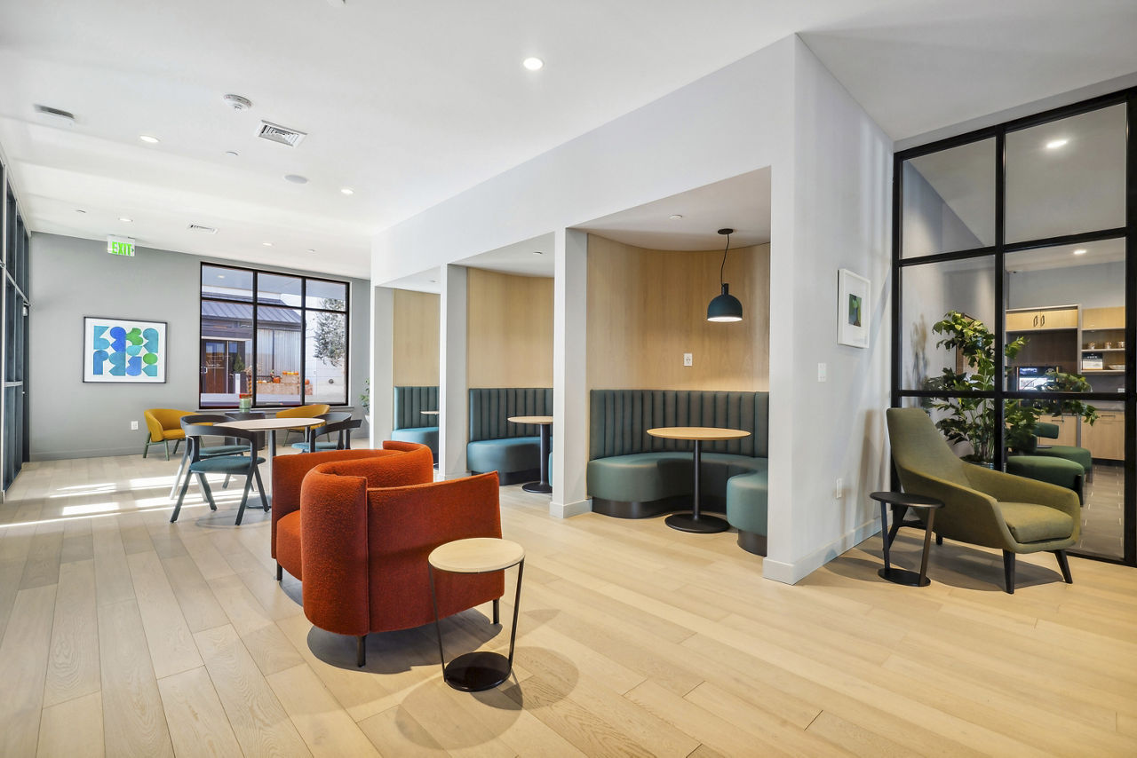 Work space at Edgewater (2 of 3)