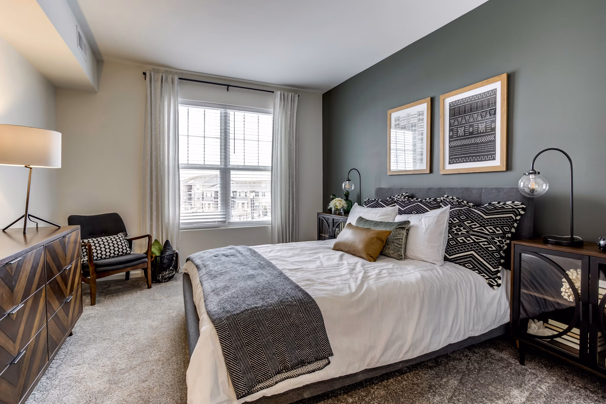 bedroom at Highland Ridgel Apartments