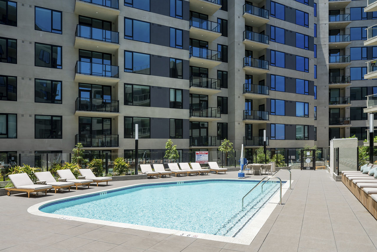 Linea Apartments Los Angeles Ca 2 of 12