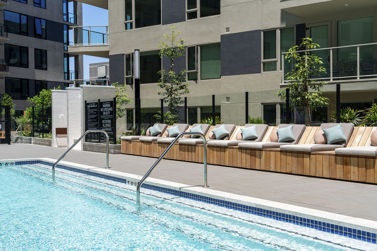 Linea Apartments Los Angeles Ca 3 of 12
