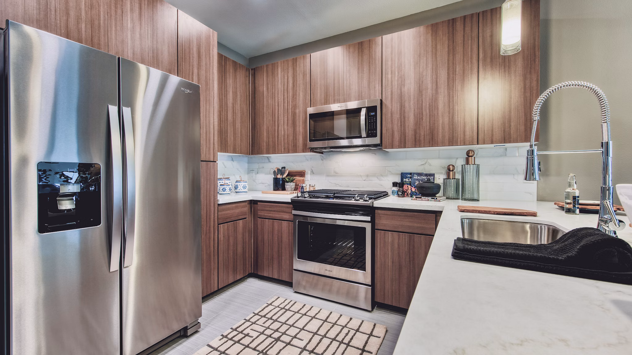 kitchen at Aura Watermark Apartments 