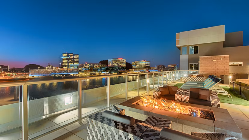 grill area at Aura Watermark Apartments 