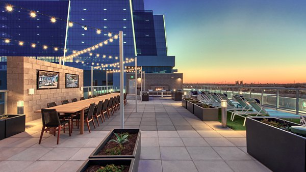 grill area at Aura Watermark Apartments 
