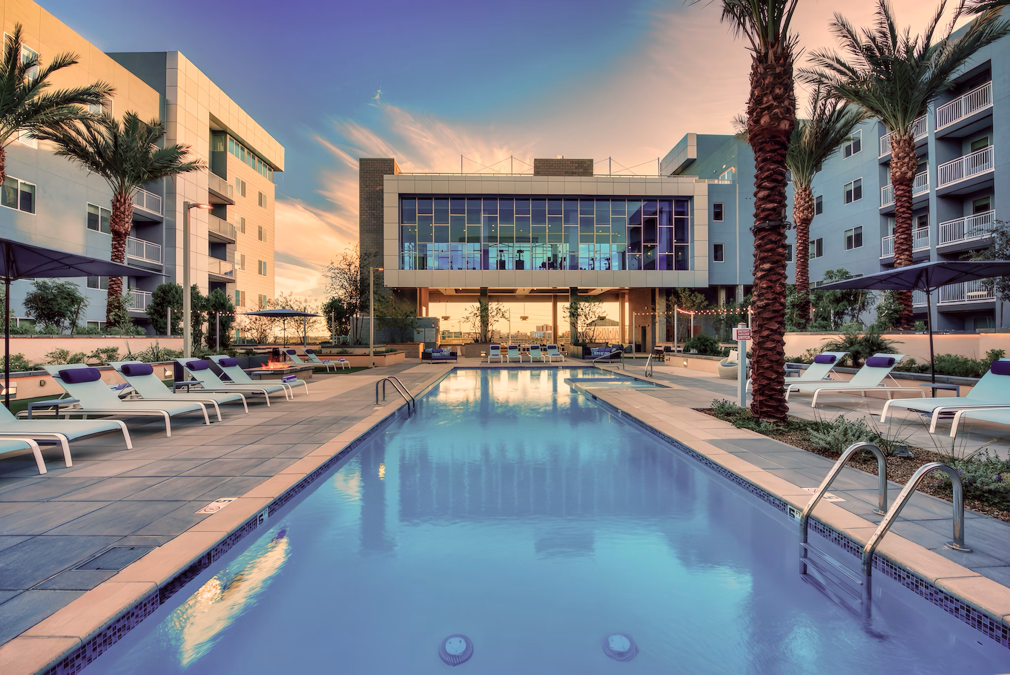 pool at Aura Watermark Apartments 