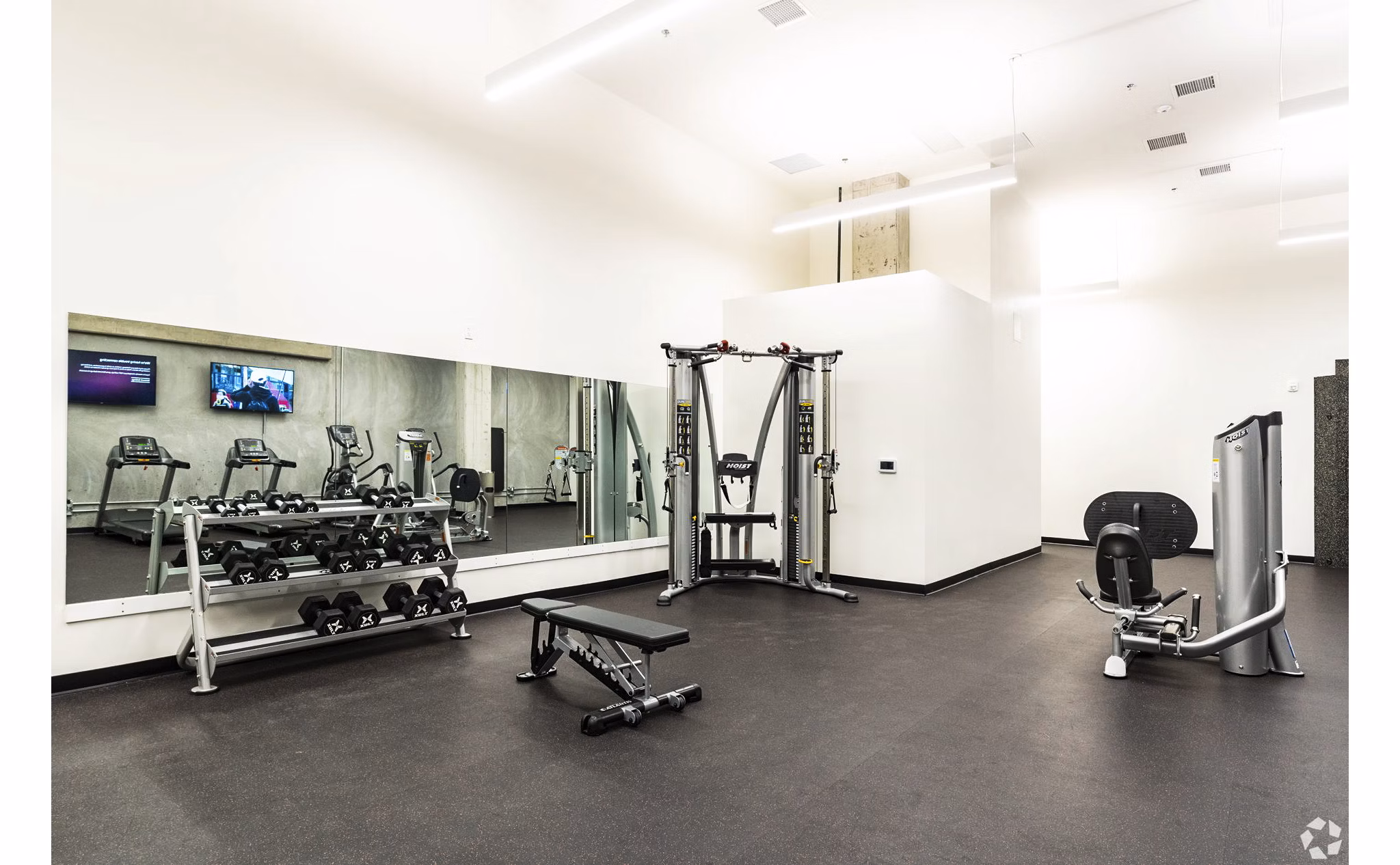 State-of-the-art fitness center with modern equipment at 777 Tenn Apartments