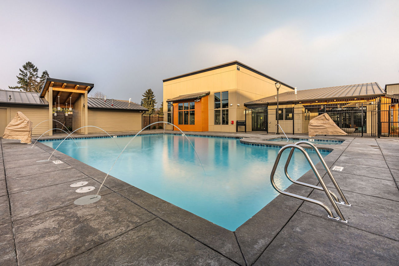 The Mckenzie At Crescent Village Eugene Or 8 of 12