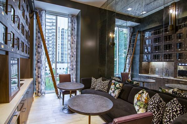 clubhouse at Piedmont House Apartments