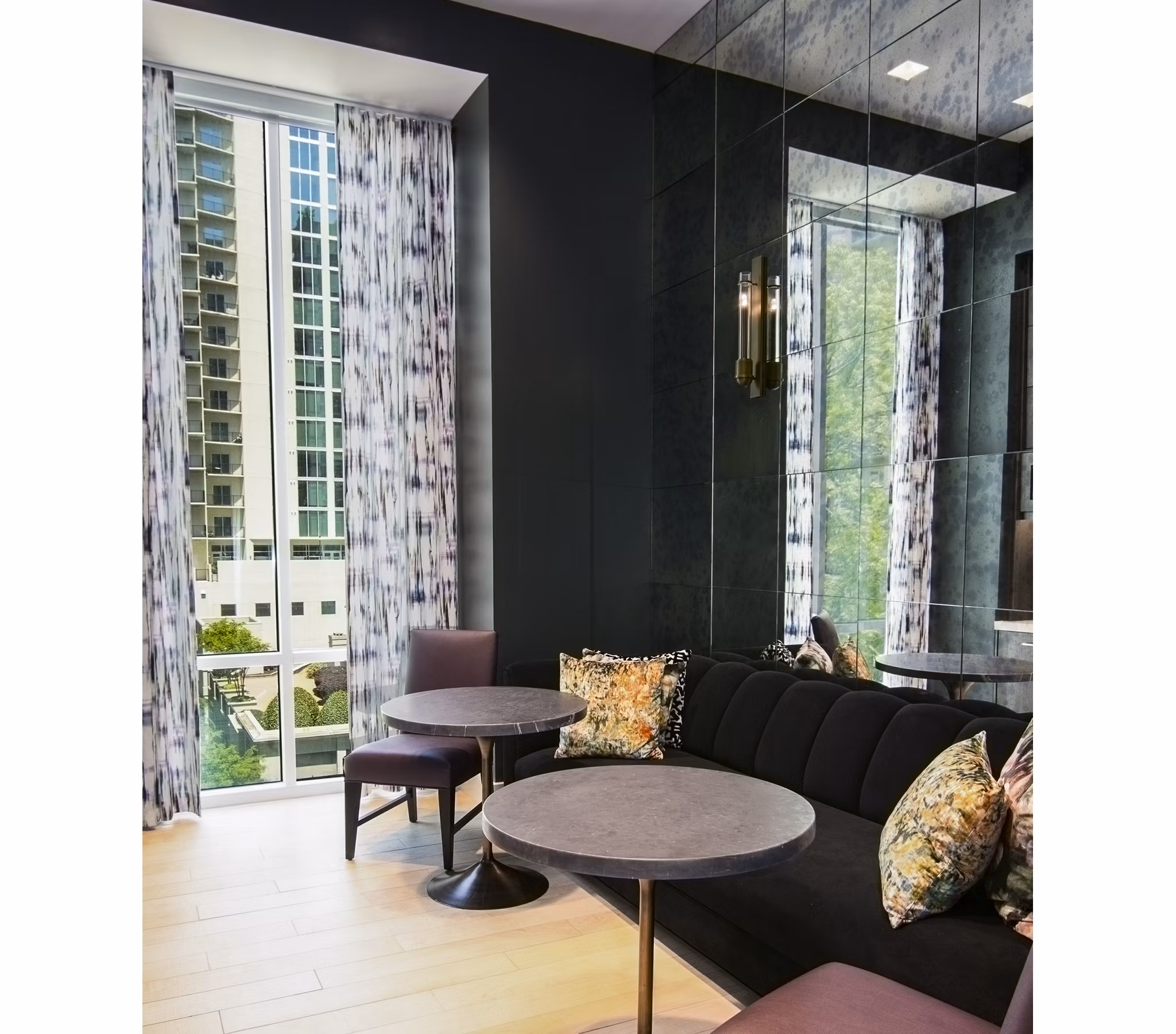 Clubhouse featuring modern design and stylish furnishings at Piedmont House Apartments in vibrant Atlanta neighborhood