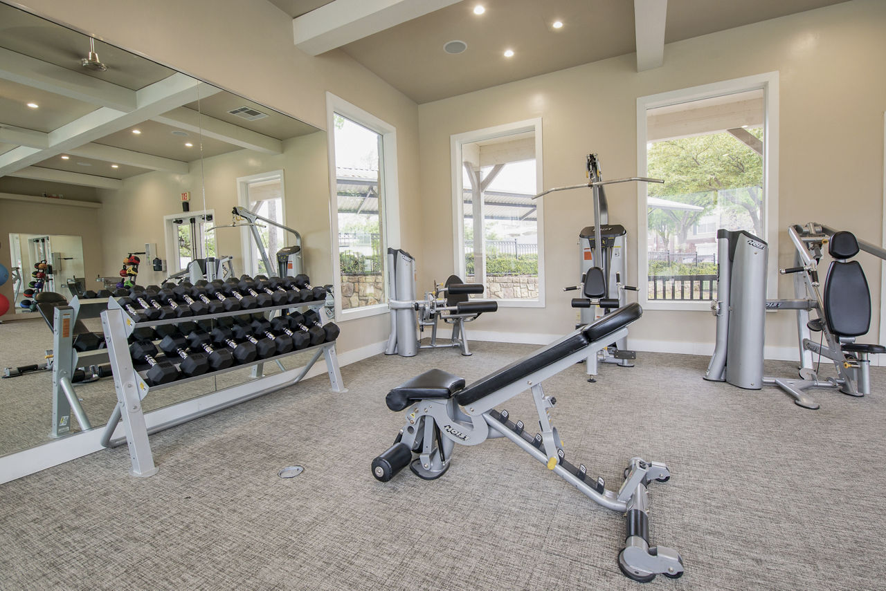 Gym at Grapevine Twentyfour 99 (1 of 2)