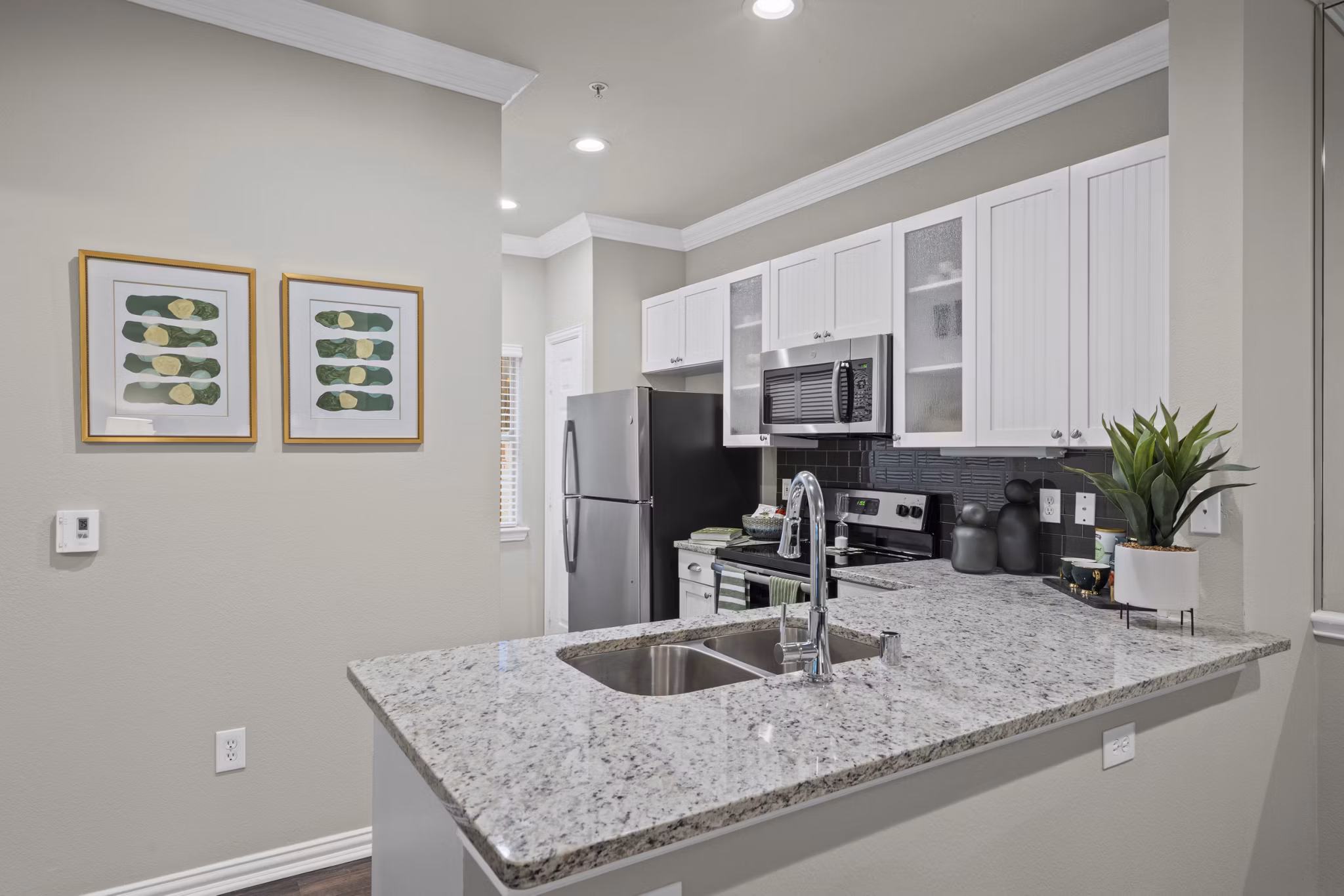 kitchen at Grapevine TwentyFour 99b Apartments
